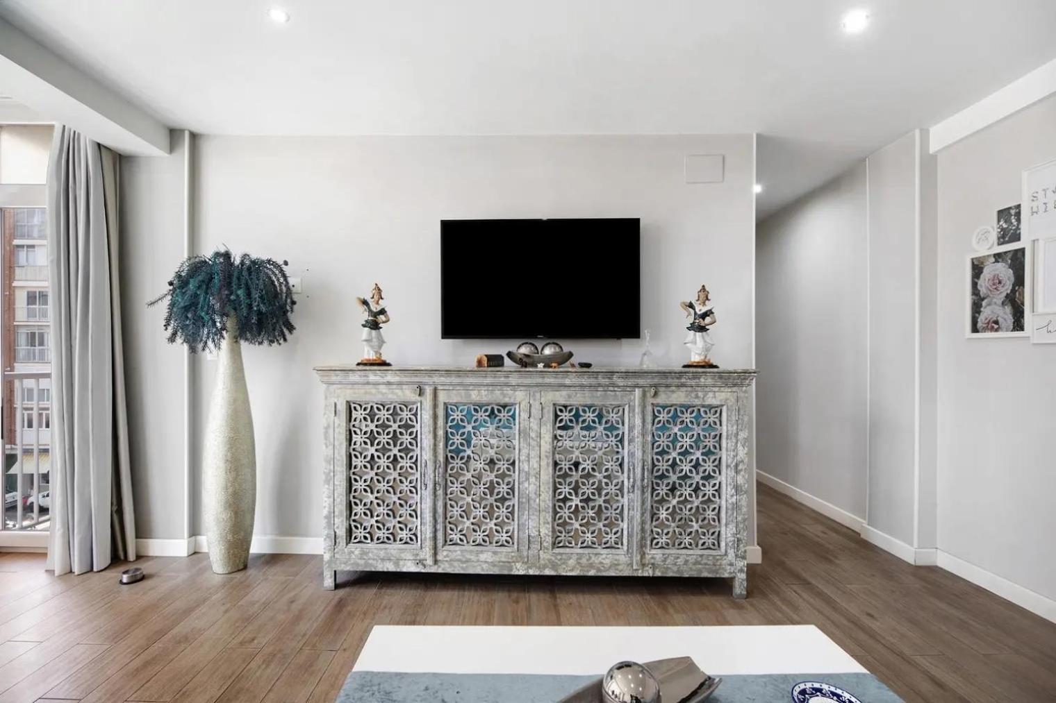 Cozy Room In Stylish Flat Just Steps From The Beach Cádiz Eksteriør bilde